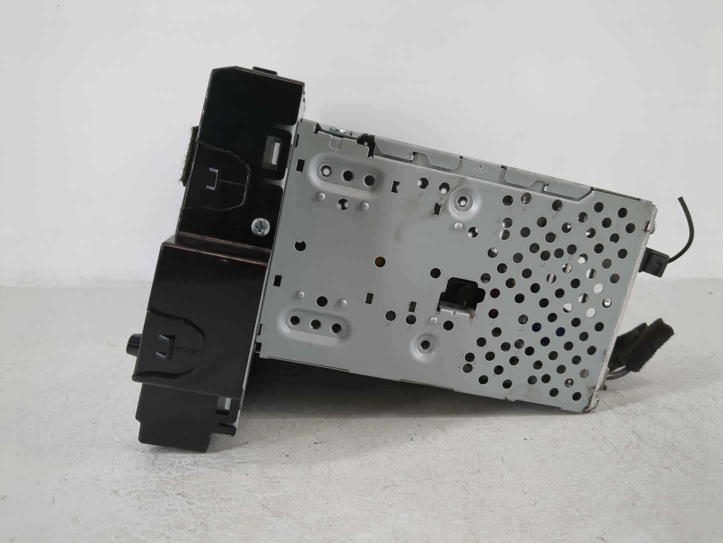 2019-2020 Kia Optima Radio AM FM Cd Player Receiver Replacement P/N:96160-D5700WK Fits Fits 2019 2020 OEM Used Auto Parts - 