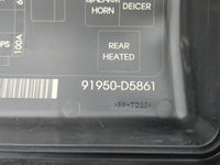 2016-2019 Kia Optima Fusebox Fuse Box Panel Relay Module P/N:91950-D5861 Fits Fits 2016 2017 2018 2019 OEM Used Auto Parts -