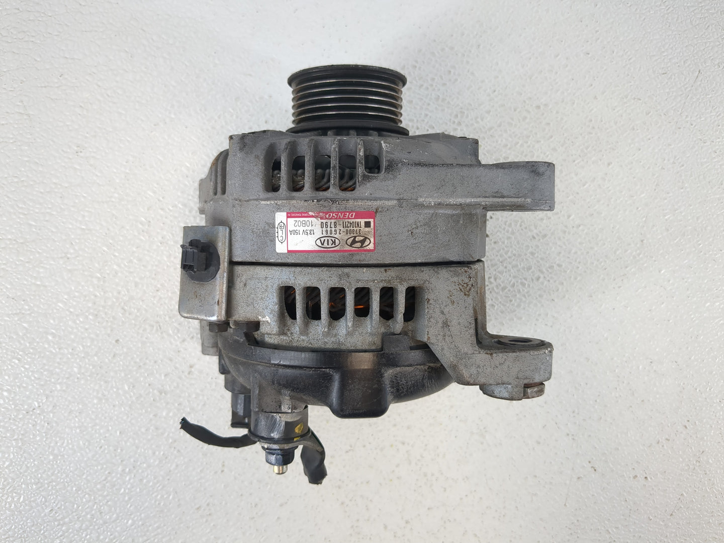 2016-2020 Kia Optima Alternator Replacement Generator Charging Assembly Engine OEM P/N:37300-2G061 Fits OEM Used Auto Parts 