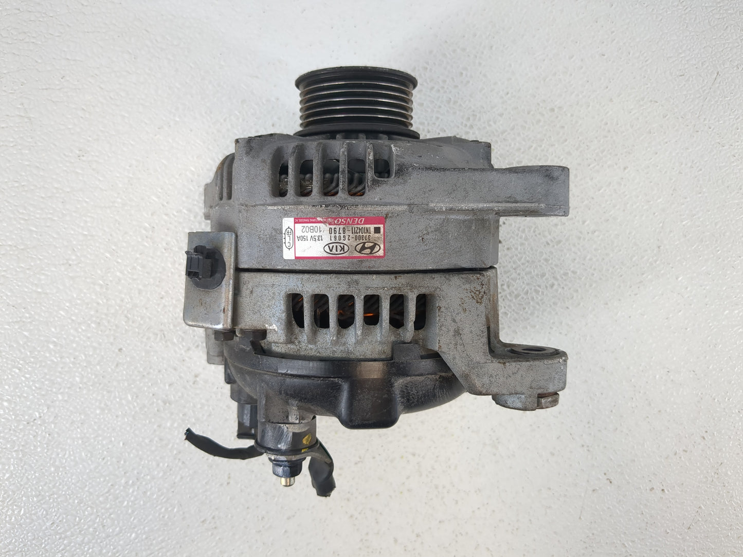 2016-2020 Kia Optima Alternator Replacement Generator Charging Assembly Engine OEM P/N:37300-2G061 Fits OEM Used Auto Parts 