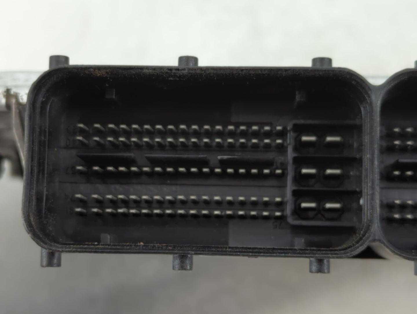 2019-2020 Kia Optima PCM Engine Control Computer ECU ECM PCU OEM P/N:39199-2G028 39171-2GJL5, 39170-2GJL5 Fits Fits 2019 202