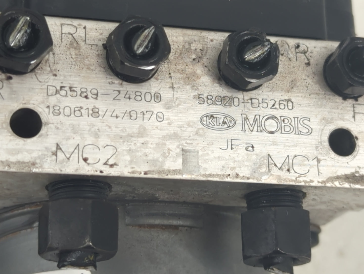 2019-2020 Kia Optima ABS Pump Control Module Replacement P/N:58920-D5260 D5589-24800 Fits Fits 2019 2020 OEM Used Auto Parts