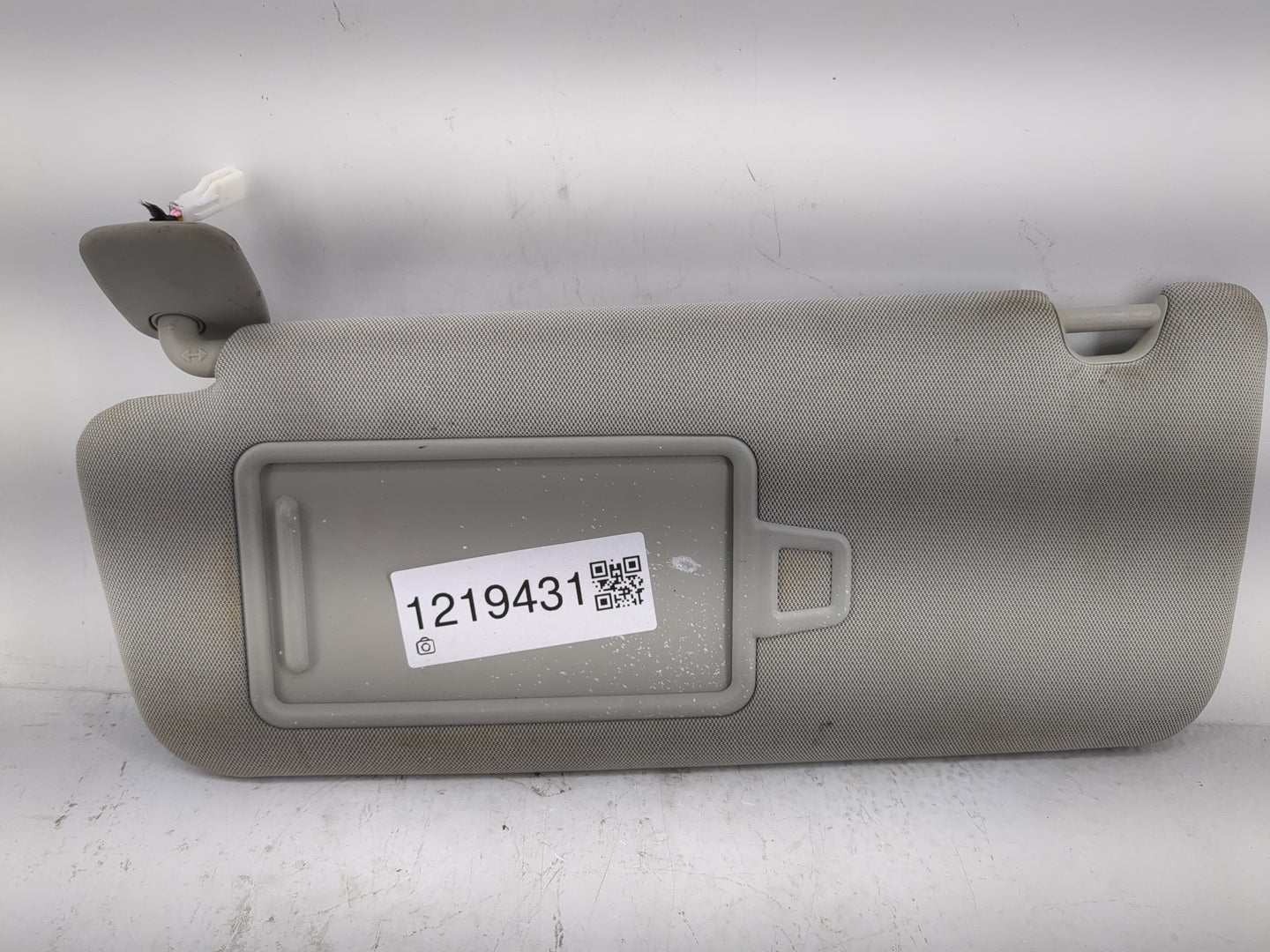 2016-2020 Kia Optima Sun Visor Shade Replacement Passenger Right Mirror Fits Fits 2016 2017 2018 2019 2020 OEM Used Auto Par