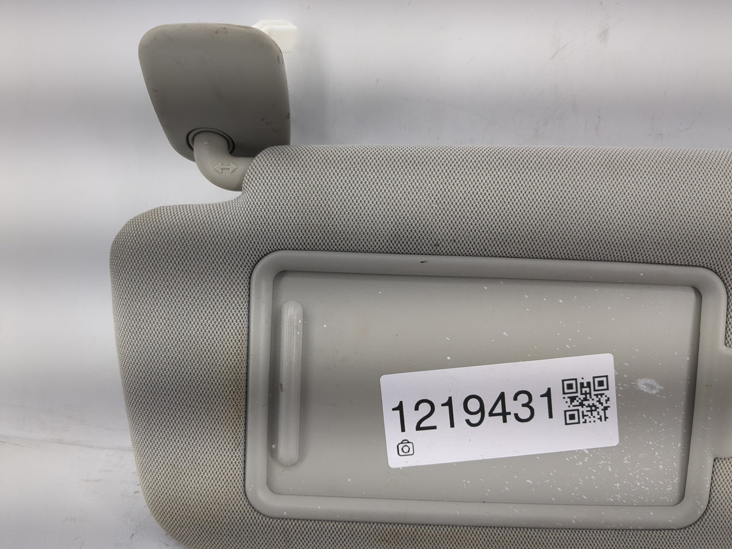 2016-2020 Kia Optima Sun Visor Shade Replacement Passenger Right Mirror Fits Fits 2016 2017 2018 2019 2020 OEM Used Auto Par