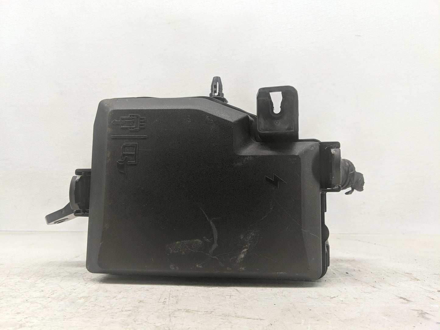 2016-2019 Kia Optima Fusebox Fuse Box Panel Relay Module Fits Fits 2016 2017 2018 2019 OEM Used Auto Parts - Oemusedautopart