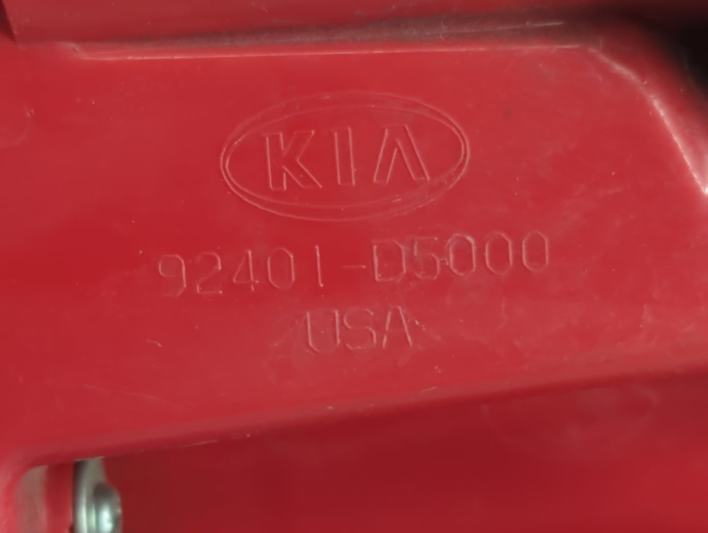 2016-2020 Kia Optima Tail Light Assembly Driver Left OEM P/N:92401-D5000 Fits Fits 2016 2017 2018 2019 2020 OEM Used Auto Pa