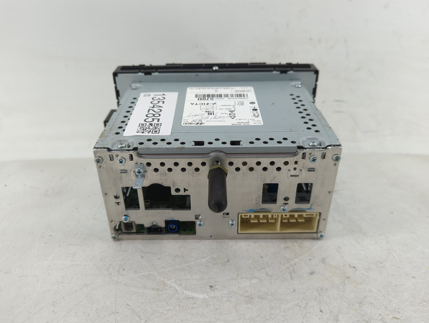 2019-2020 Kia Optima Radio AM FM Cd Player Receiver Replacement P/N:96160-D5700WK 96160D5700WK Fits Fits 2019 2020 OEM Used 