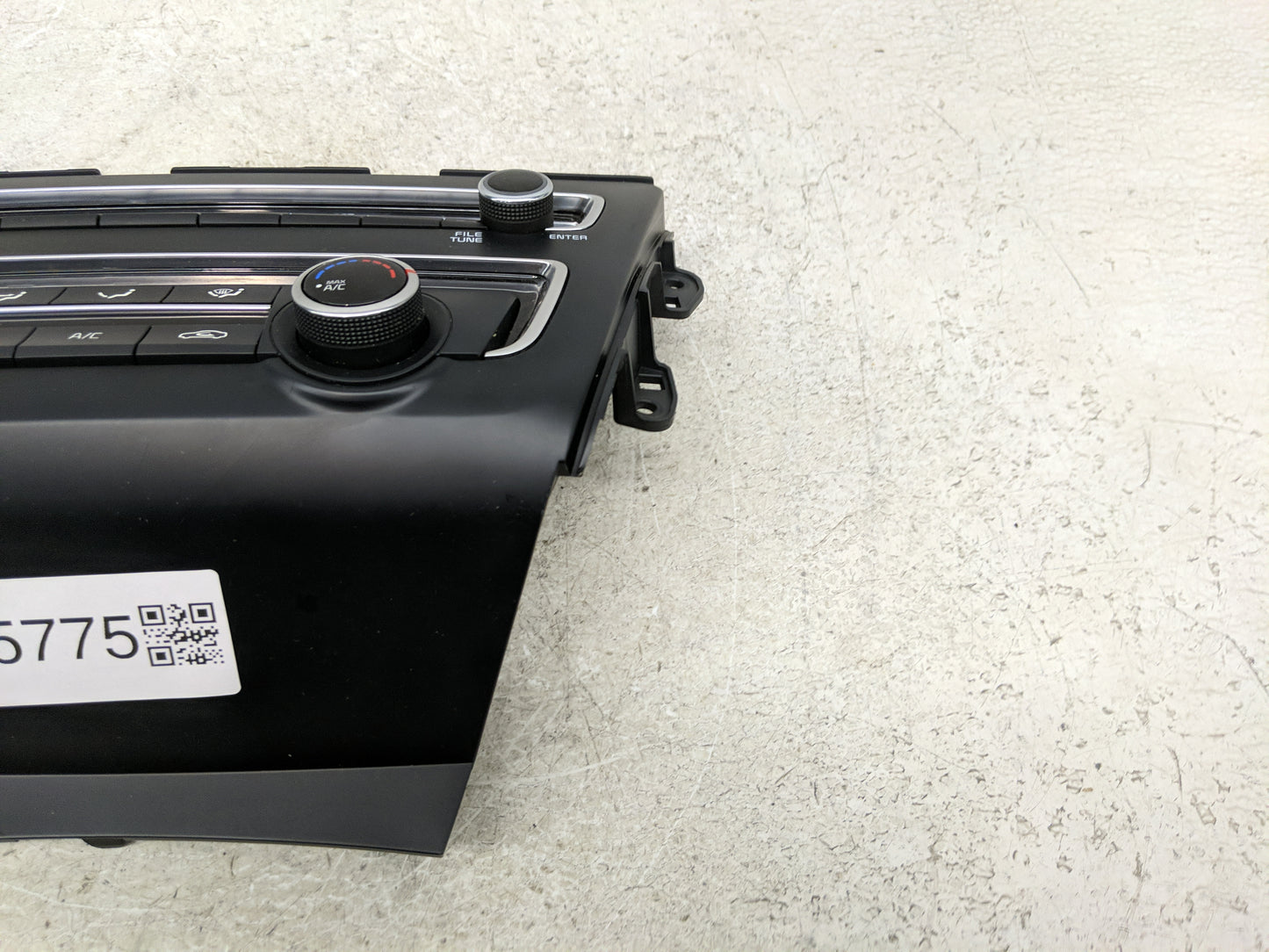 2019-2020 Kia Optima Radio AM FM Cd Player Receiver Replacement P/N:96540D5GA0WK Fits Fits 2019 2020 OEM Used Auto Parts - O