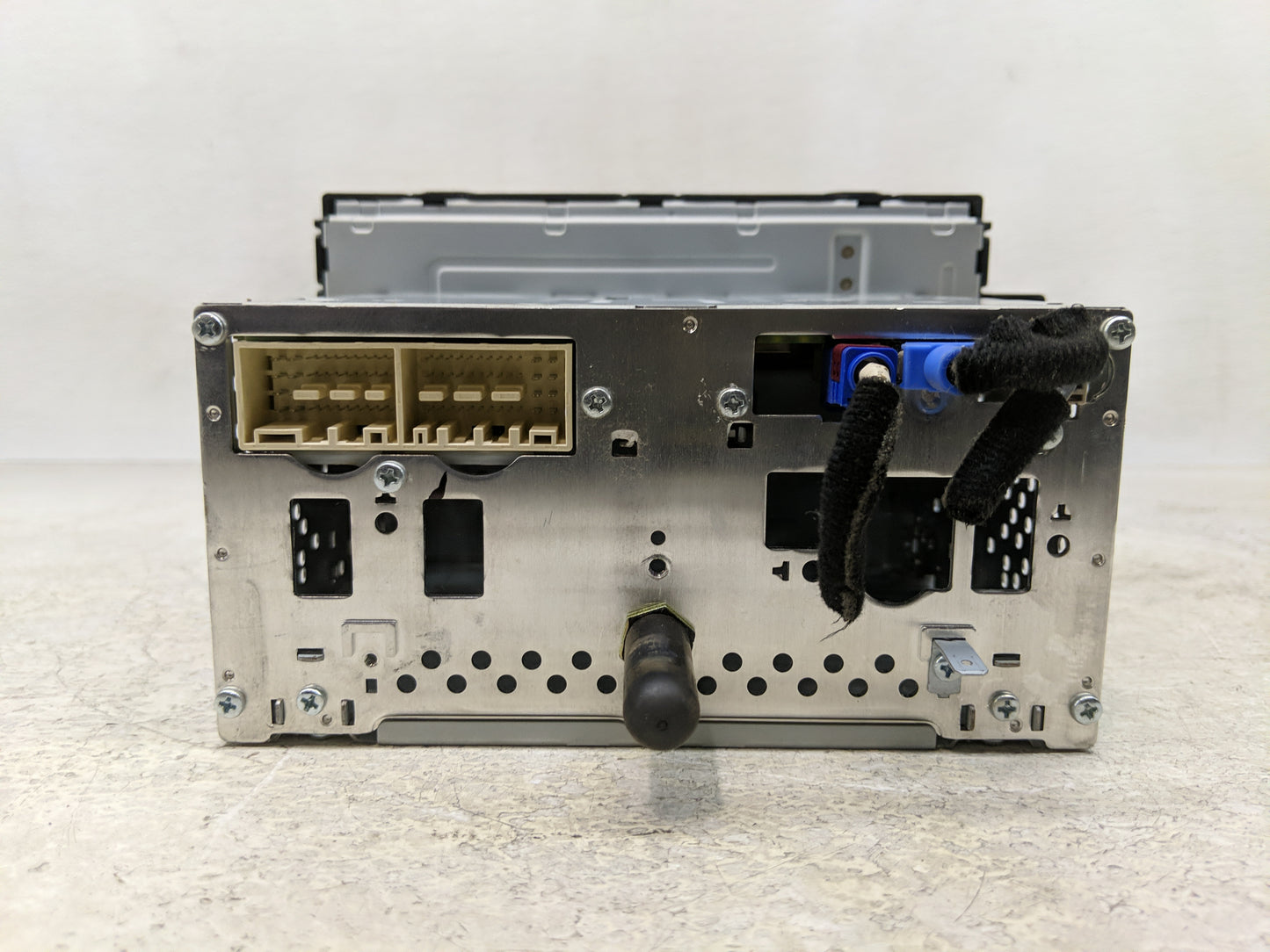 2019-2020 Kia Optima Radio AM FM Cd Player Receiver Replacement P/N:96160D5700WK Fits Fits 2019 2020 OEM Used Auto Parts - O