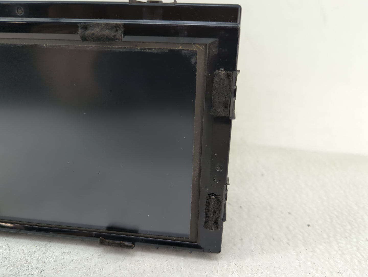 2019-2020 Kia Optima Radio AM FM Cd Player Receiver Replacement P/N:96560-D5DA0WK Fits Fits 2019 2020 OEM Used Auto Parts - 