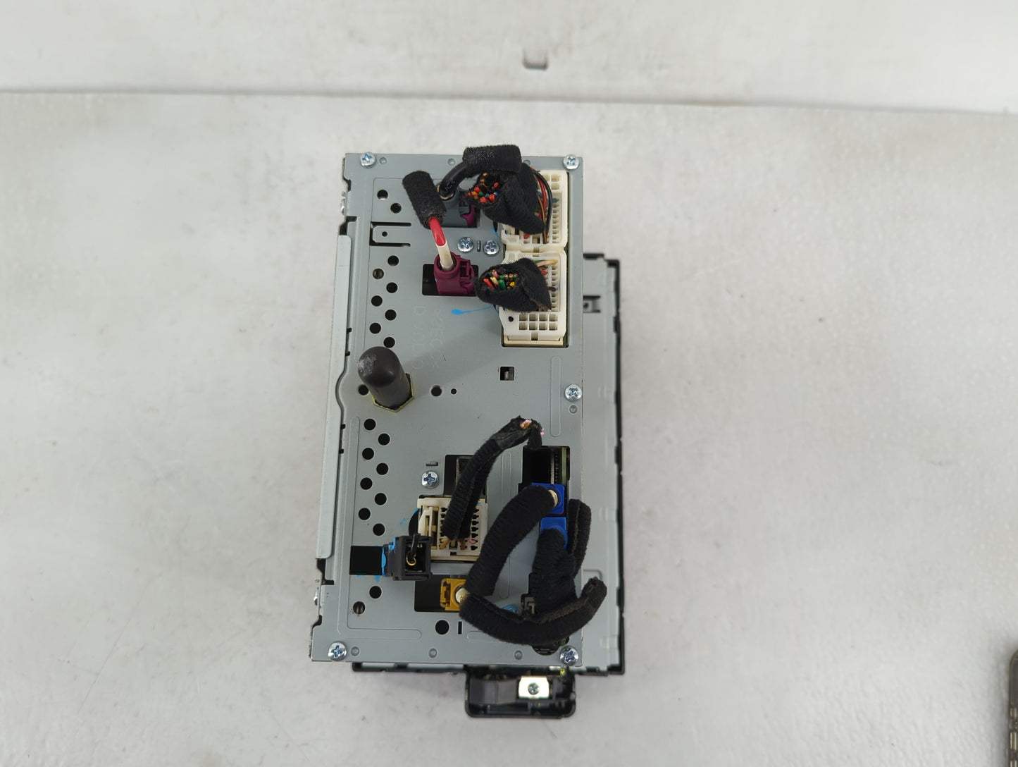2019-2020 Kia Optima Radio AM FM Cd Player Receiver Replacement P/N:96560-D5DA0WK Fits Fits 2019 2020 OEM Used Auto Parts - 