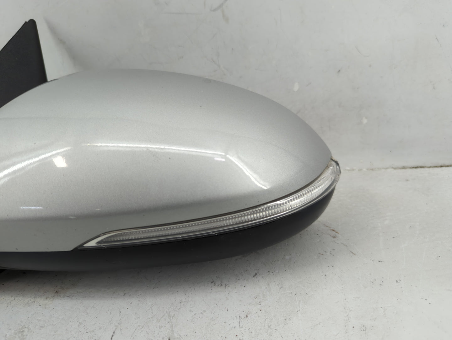 2016-2020 Kia Optima Driver Side View Mirror - Left Door Mirror OEM Used - Oemusedautoparts1.com