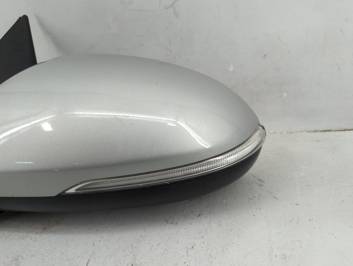 2016-2020 Kia Optima Driver Side View Mirror - Left Door Mirror OEM Used - Oemusedautoparts1.com