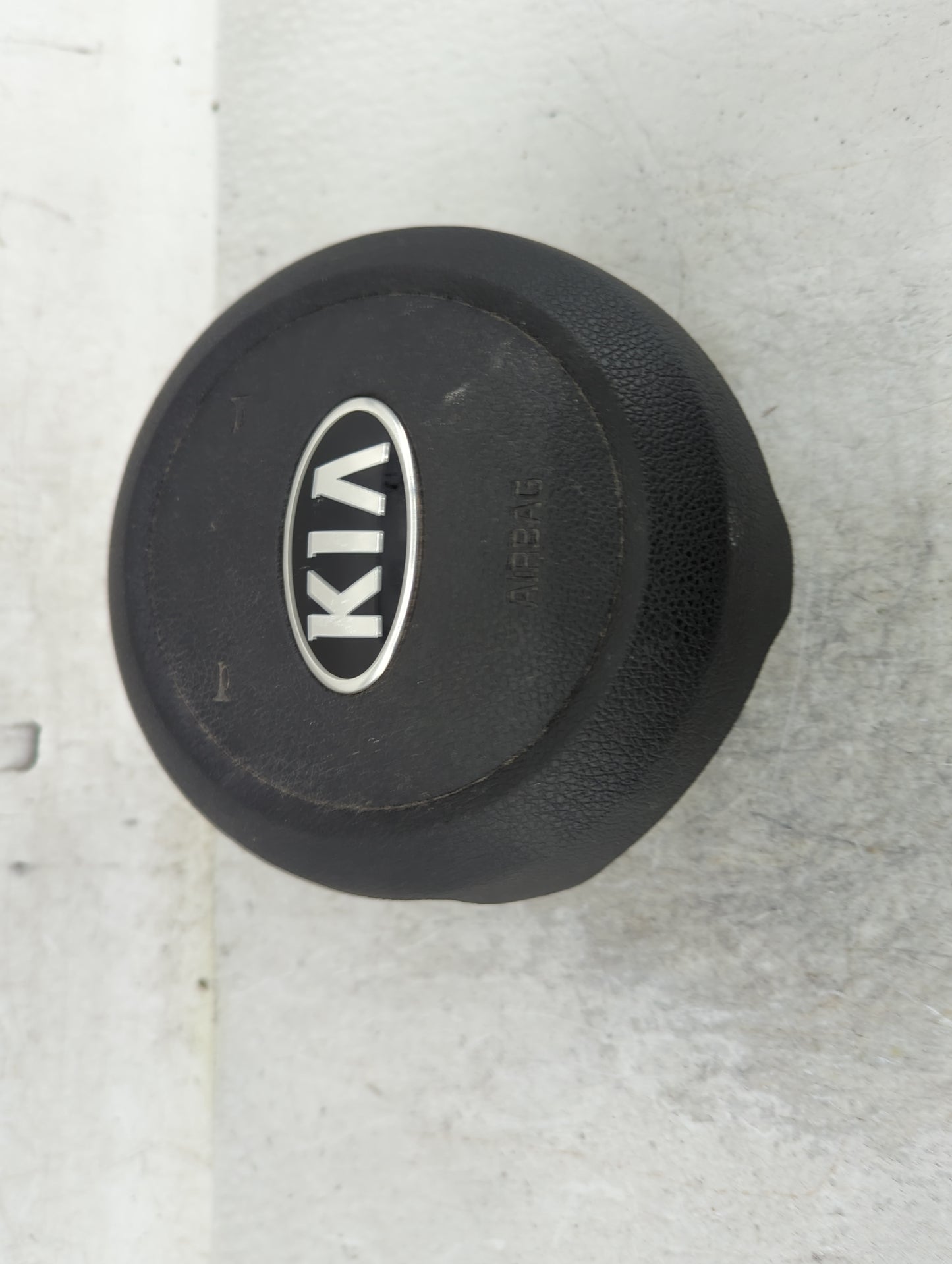 2019-2020 Kia Optima Air Bag Driver Left Steering Wheel Mounted P/N:80100-D5000WK Fits Fits 2019 2020 OEM Used Auto Parts - 