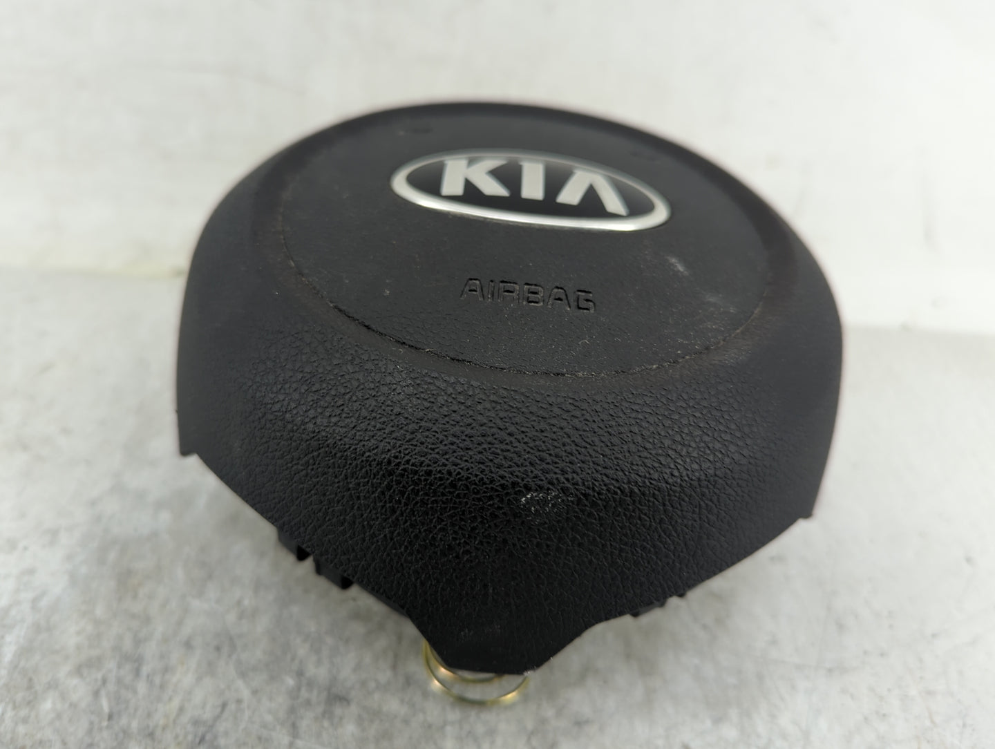 2019-2020 Kia Optima Air Bag Driver Left Steering Wheel Mounted P/N:80100-D5000WK Fits Fits 2019 2020 OEM Used Auto Parts - 