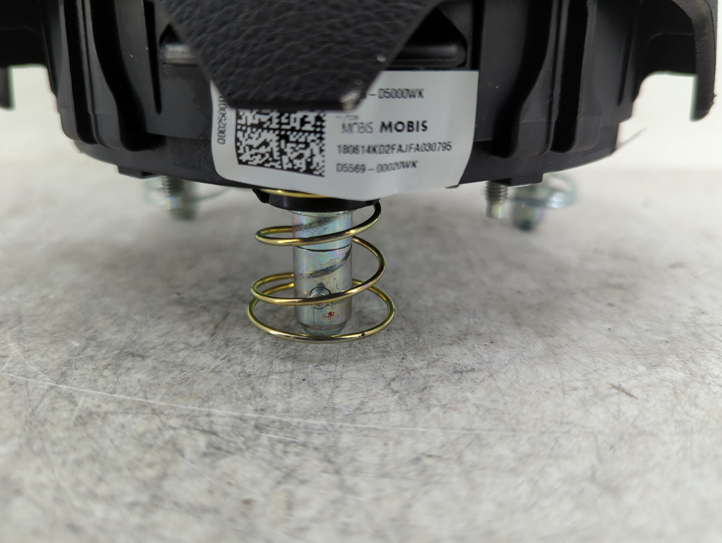 2019-2020 Kia Optima Air Bag Driver Left Steering Wheel Mounted P/N:80100-D5000WK Fits Fits 2019 2020 OEM Used Auto Parts - 