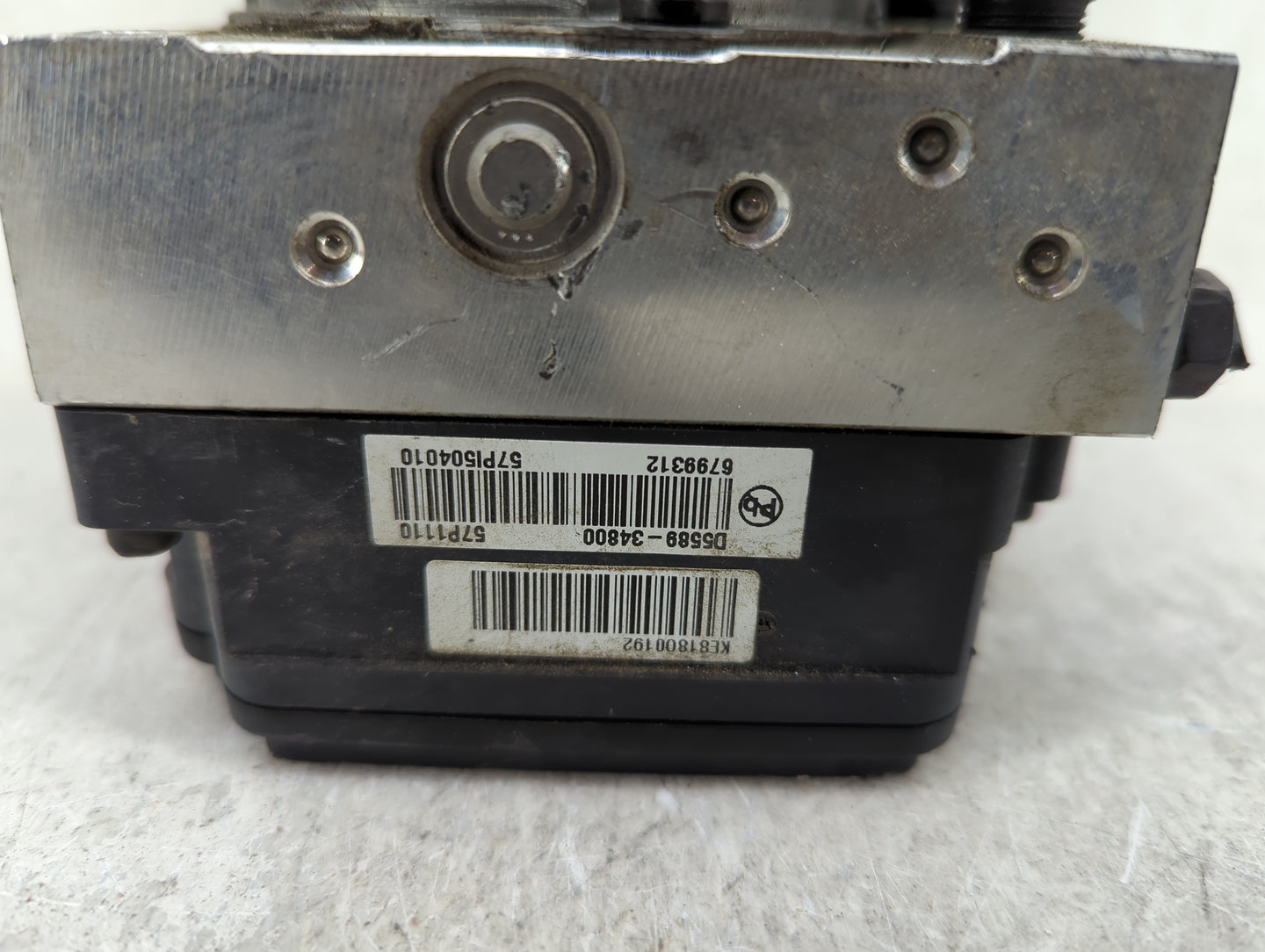 2019-2020 Kia Optima ABS Pump Control Module Replacement P/N:61589-43100 58900-D5260 Fits Fits 2019 2020 OEM Used Auto Parts