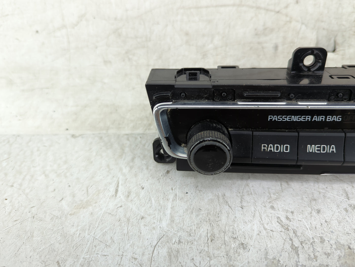 2016-2019 Kia Optima Radio AM FM Cd Player Receiver Replacement P/N:96540A8180WK Fits Fits 2016 2017 2018 2019 OEM Used Auto