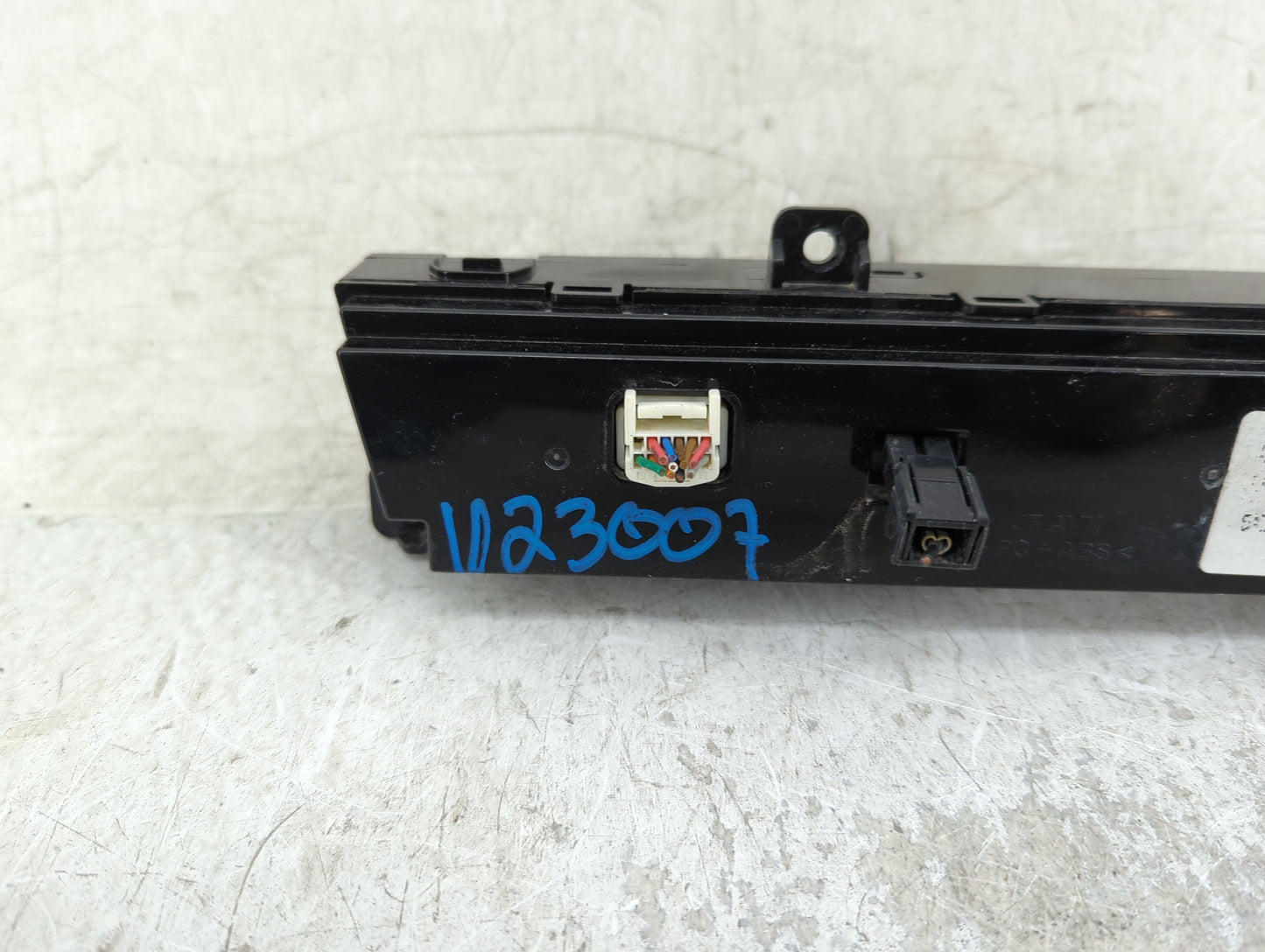 2016-2019 Kia Optima Radio AM FM Cd Player Receiver Replacement P/N:96540A8180WK Fits Fits 2016 2017 2018 2019 OEM Used Auto