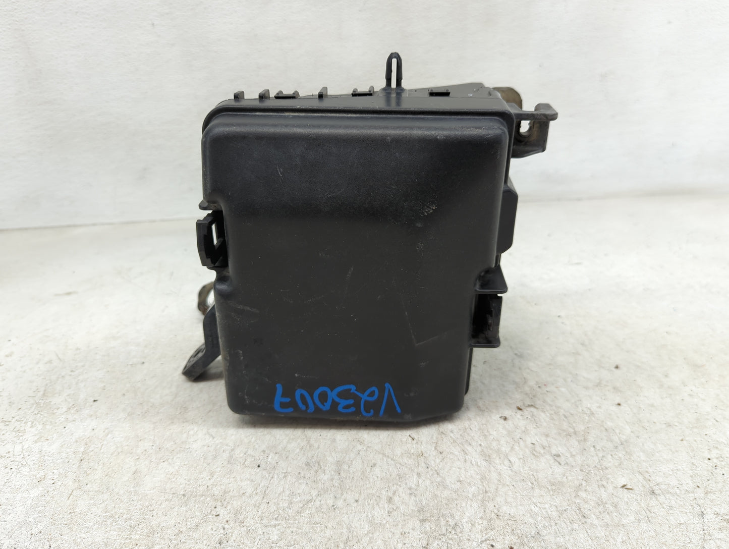 2016-2019 Kia Optima Fusebox Fuse Box Panel Relay Module Fits Fits 2016 2017 2018 2019 OEM Used Auto Parts - Oemusedautopart