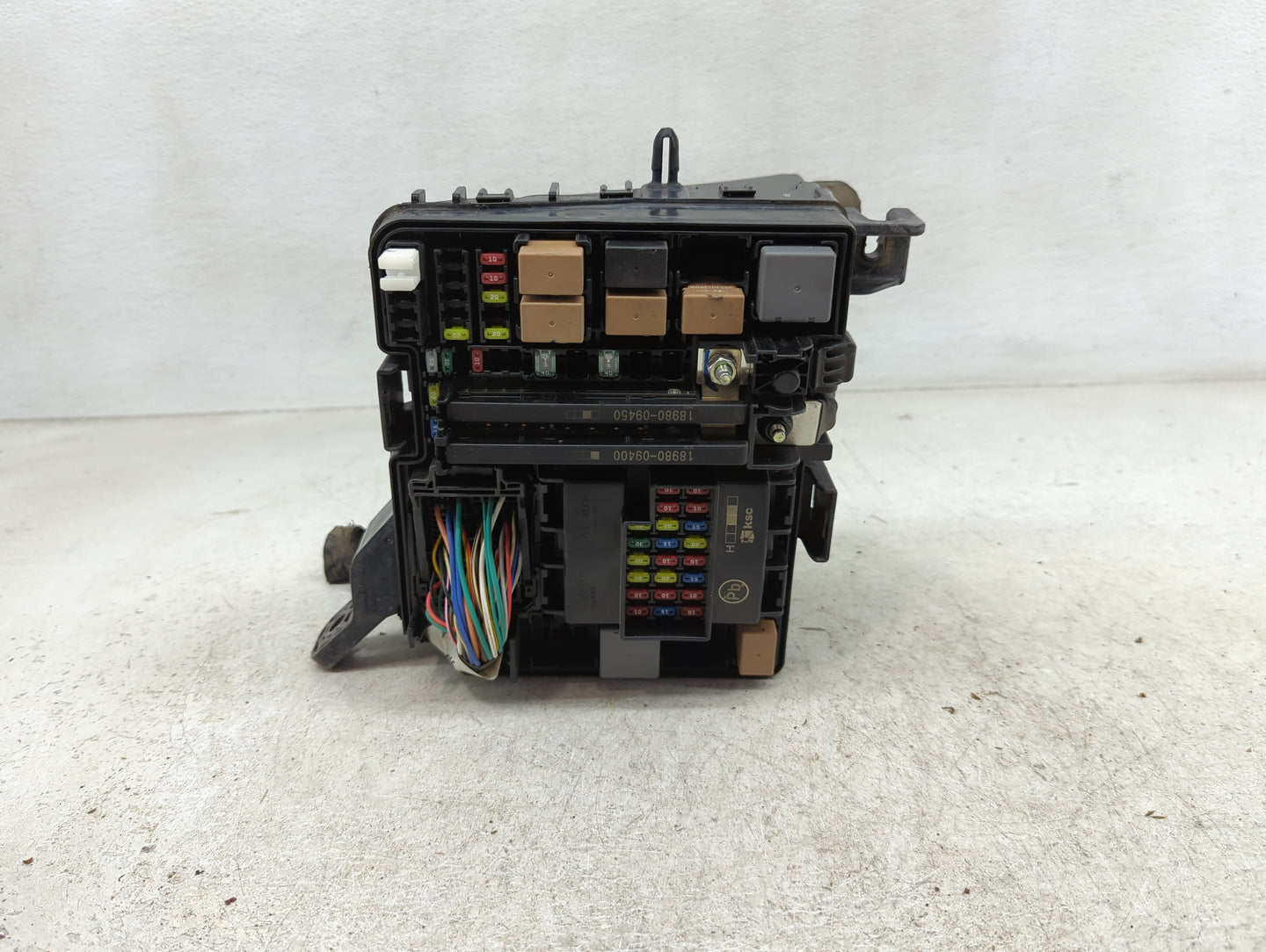 2016-2019 Kia Optima Fusebox Fuse Box Panel Relay Module Fits Fits 2016 2017 2018 2019 OEM Used Auto Parts - Oemusedautopart