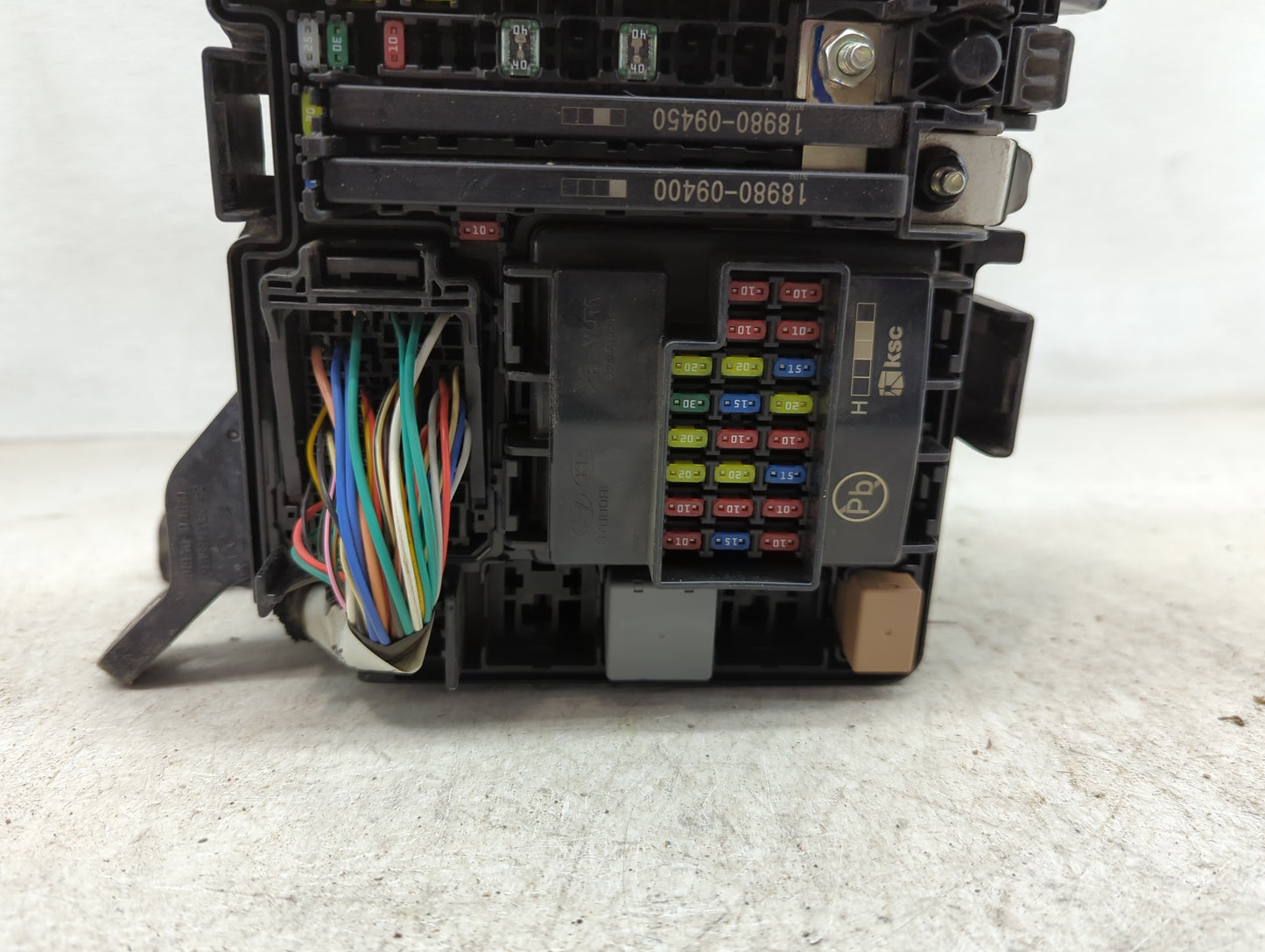 2016-2019 Kia Optima Fusebox Fuse Box Panel Relay Module Fits Fits 2016 2017 2018 2019 OEM Used Auto Parts - Oemusedautopart