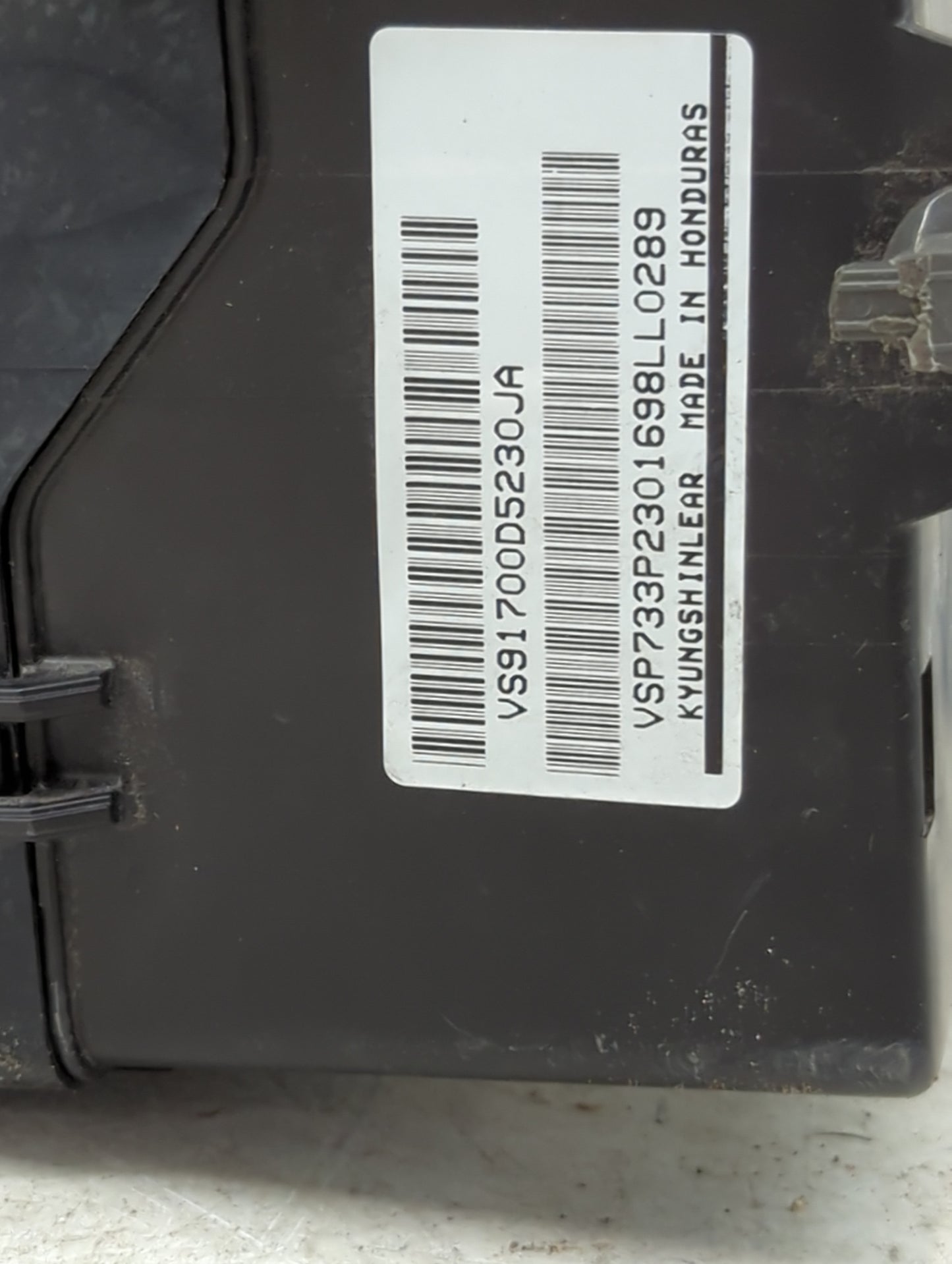 2016-2019 Kia Optima Fusebox Fuse Box Panel Relay Module Fits Fits 2016 2017 2018 2019 OEM Used Auto Parts - Oemusedautopart