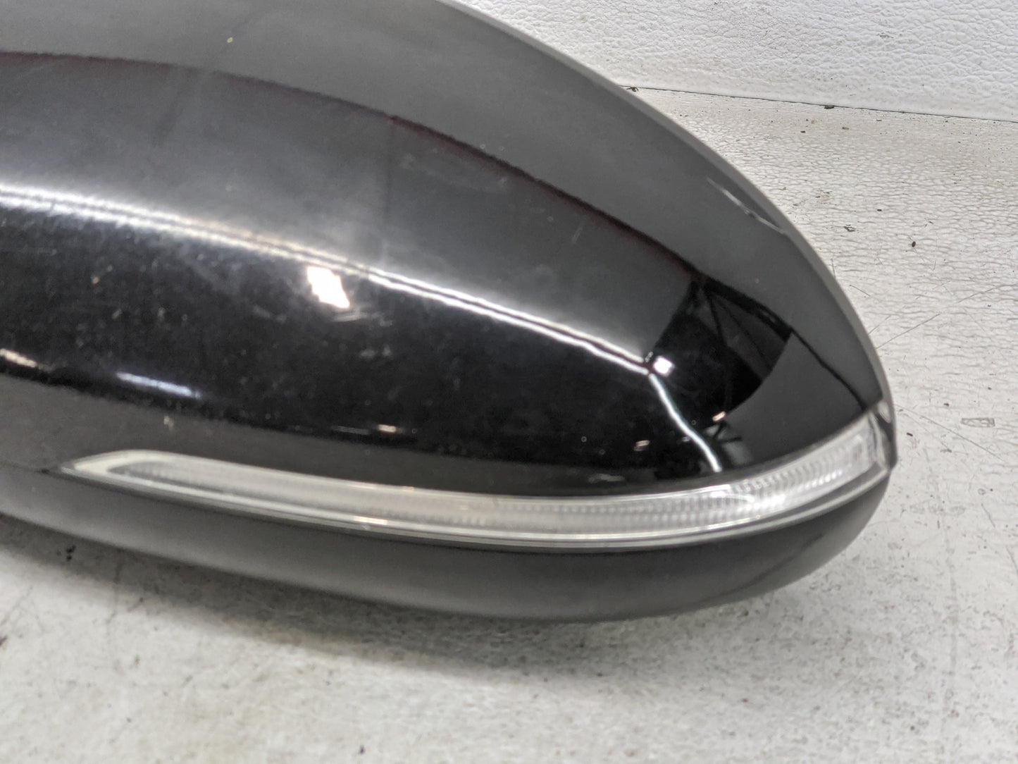 2016-2020 Kia Optima Driver Side View Mirror - Left Door Mirror OEM Used - Oemusedautoparts1.com