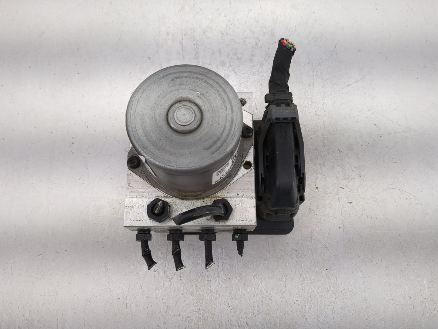 2019-2020 Kia Optima ABS Pump Control Module Replacement P/N:58900-D5260 Fits Fits 2019 2020 OEM Used Auto Parts - Oemusedau