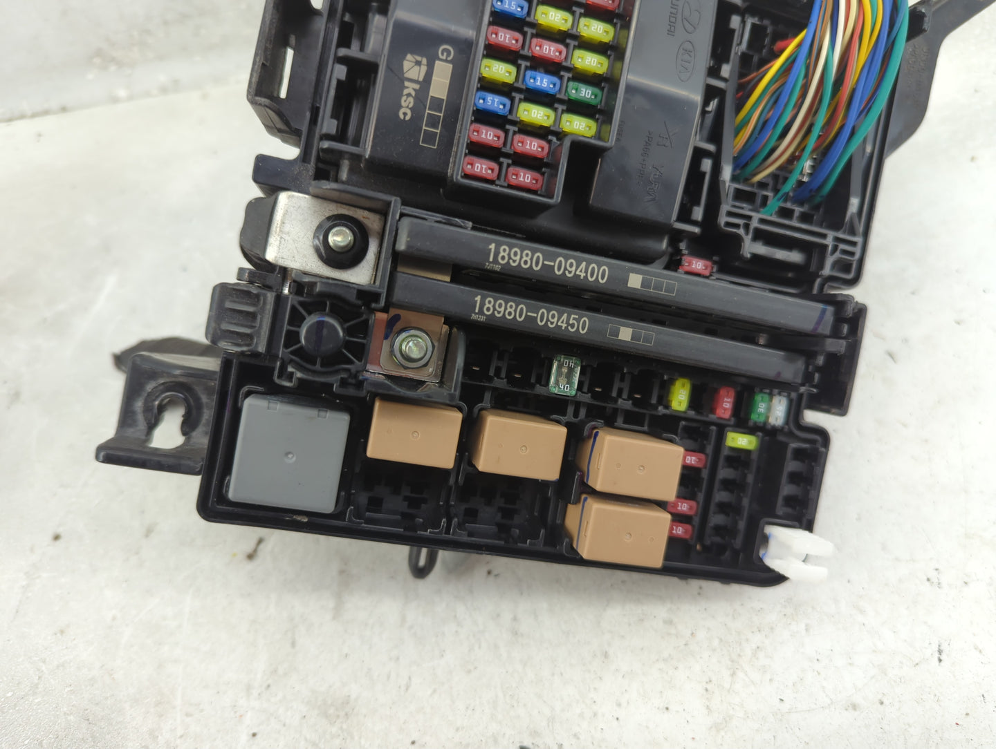 2016-2019 Kia Optima Fusebox Fuse Box Panel Relay Module P/N:91950-D5861 Fits Fits 2016 2017 2018 2019 OEM Used Auto Parts -