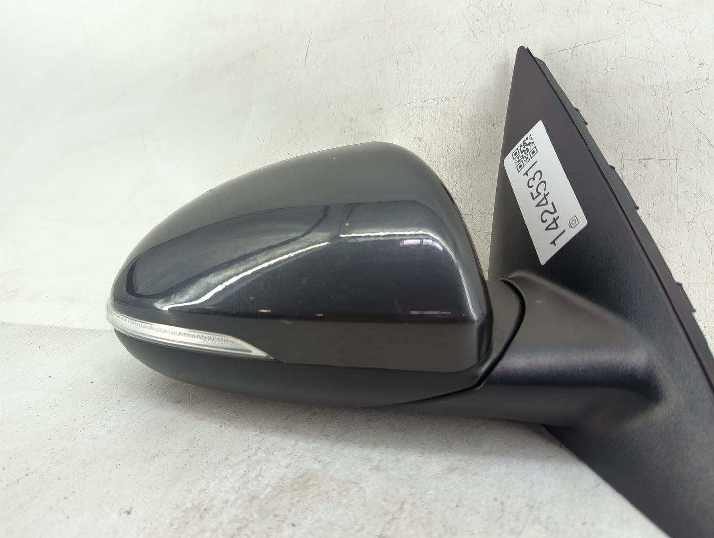 2016-2020 Kia Optima Passenger Side View Mirror - Right Door Mirror OEM Used - Oemusedautoparts1.com