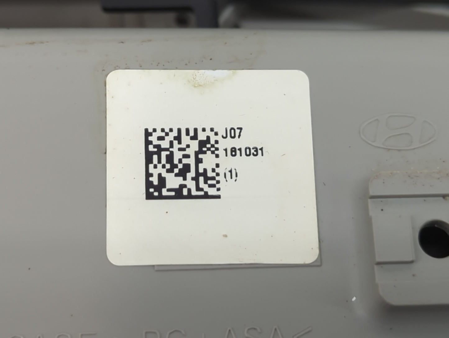 2019 Kia Optima Overhead Roof Console - Oemusedautoparts1.com