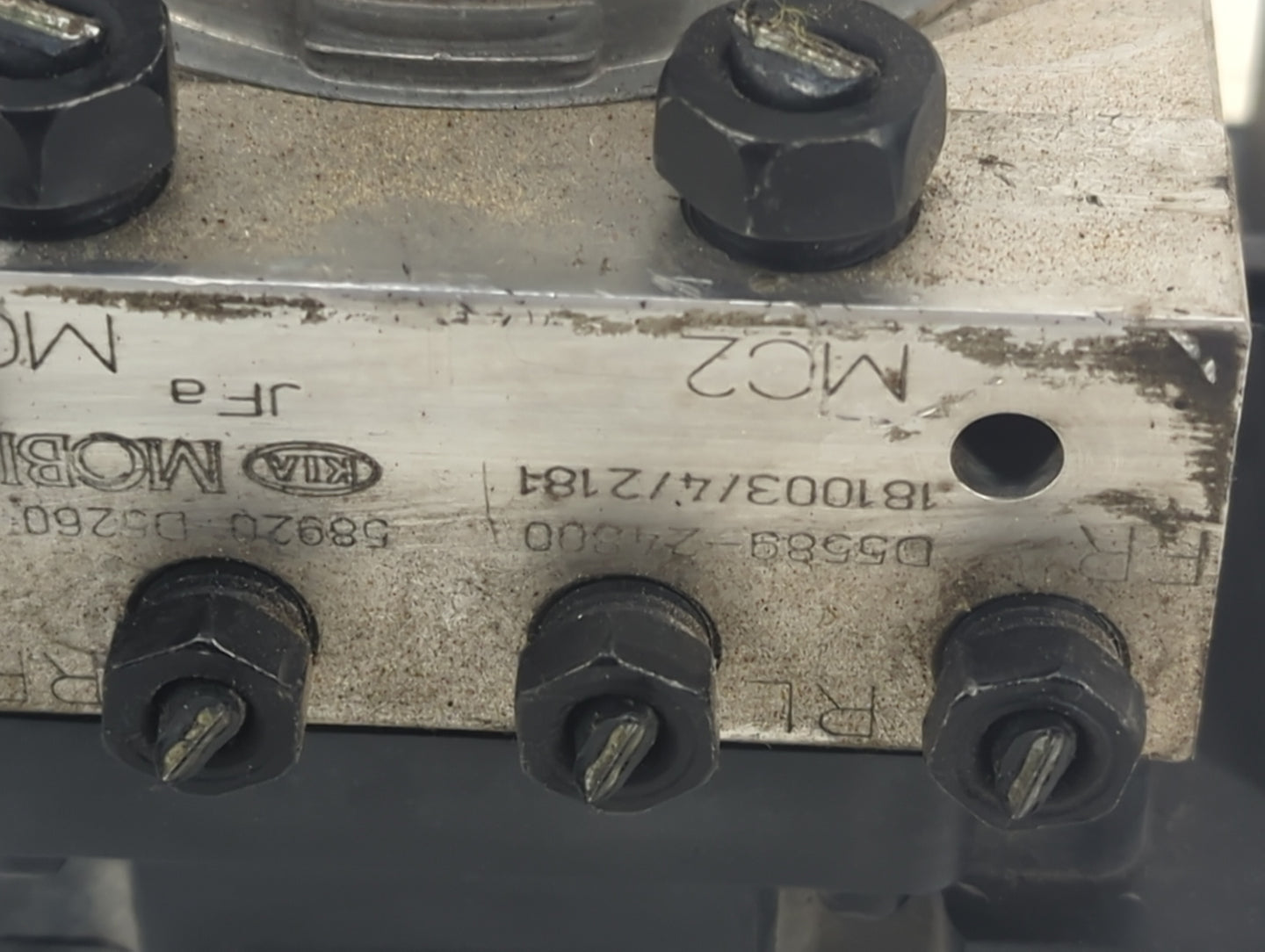 2019-2020 Kia Optima ABS Pump Control Module Replacement P/N:58920-D5260 58900-D5260, D5589-24300 Fits Fits 2019 2020 OEM Us