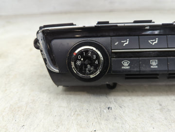 2019-2020 Kia Optima Climate Control Module Temperature AC/Heater Replacement P/N:97250-D5AA0 Fits Fits 2019 2020 OEM Used Auto Parts