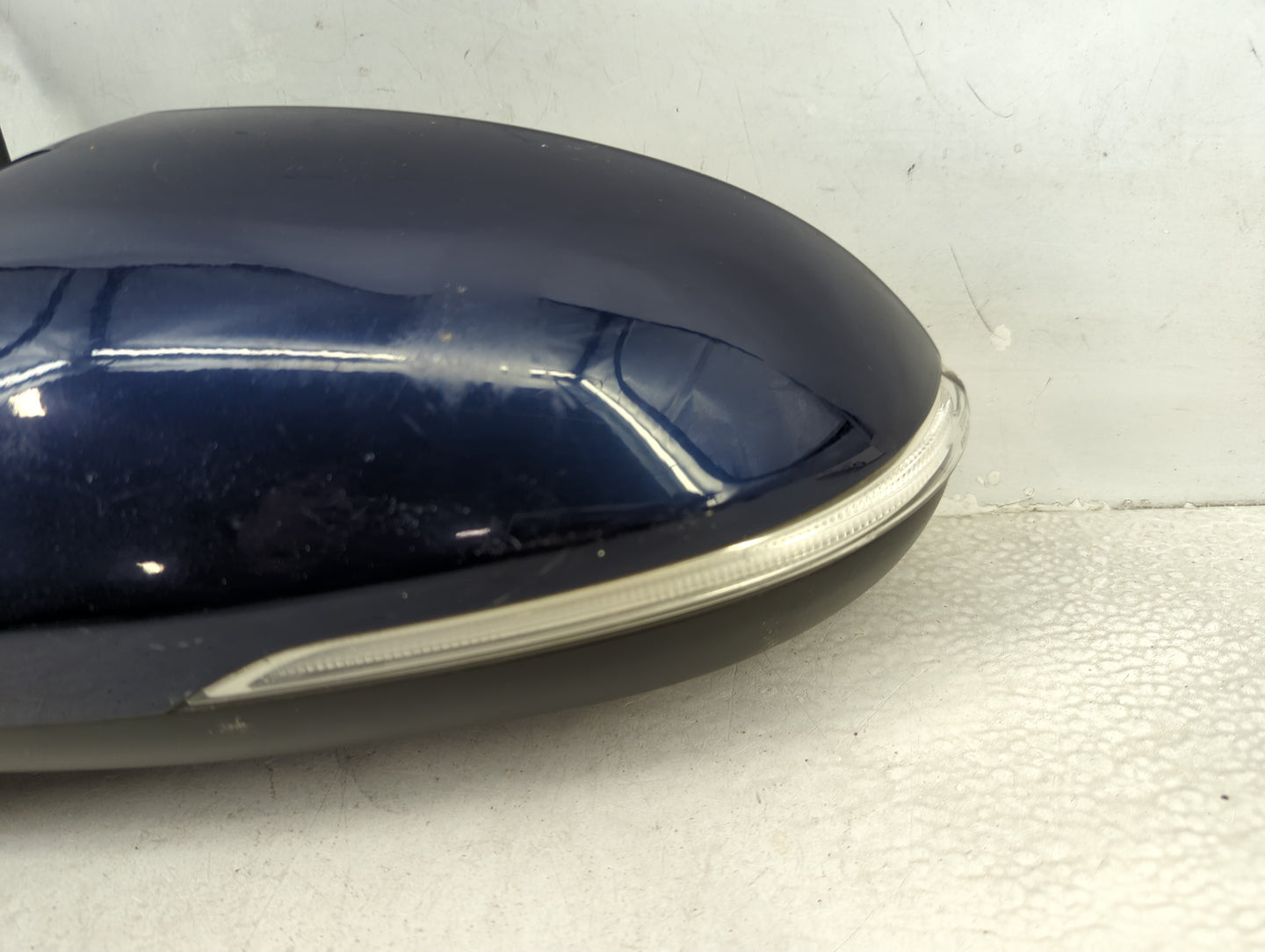 2016-2020 Kia Optima Driver Side View Mirror - Left Door Mirror OEM Used - Oemusedautoparts1.com