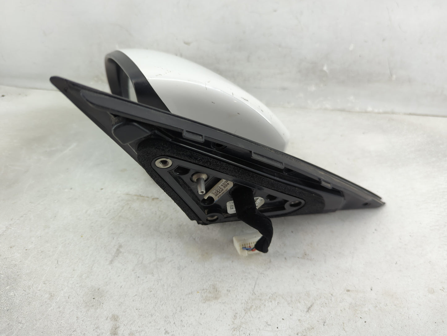 2016-2020 Kia Optima Driver Side View Mirror - Left Door Mirror OEM Used - Oemusedautoparts1.com