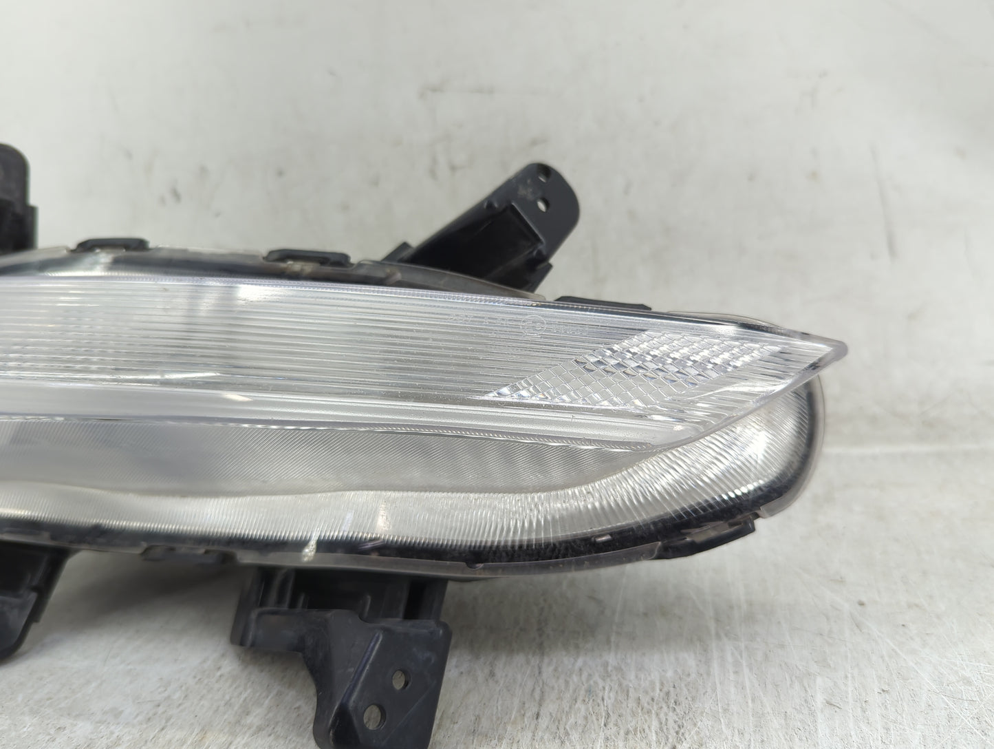 2019-2020 Kia Optima Passenger Right Oem Fog Light Lamp - Oemusedautoparts1.com