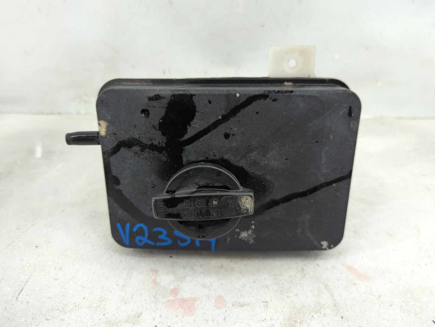 2016-2020 Kia Optima Radiator Coolant Overflow Expansion Tank Bottle 1433266 - Oemusedautoparts1.com