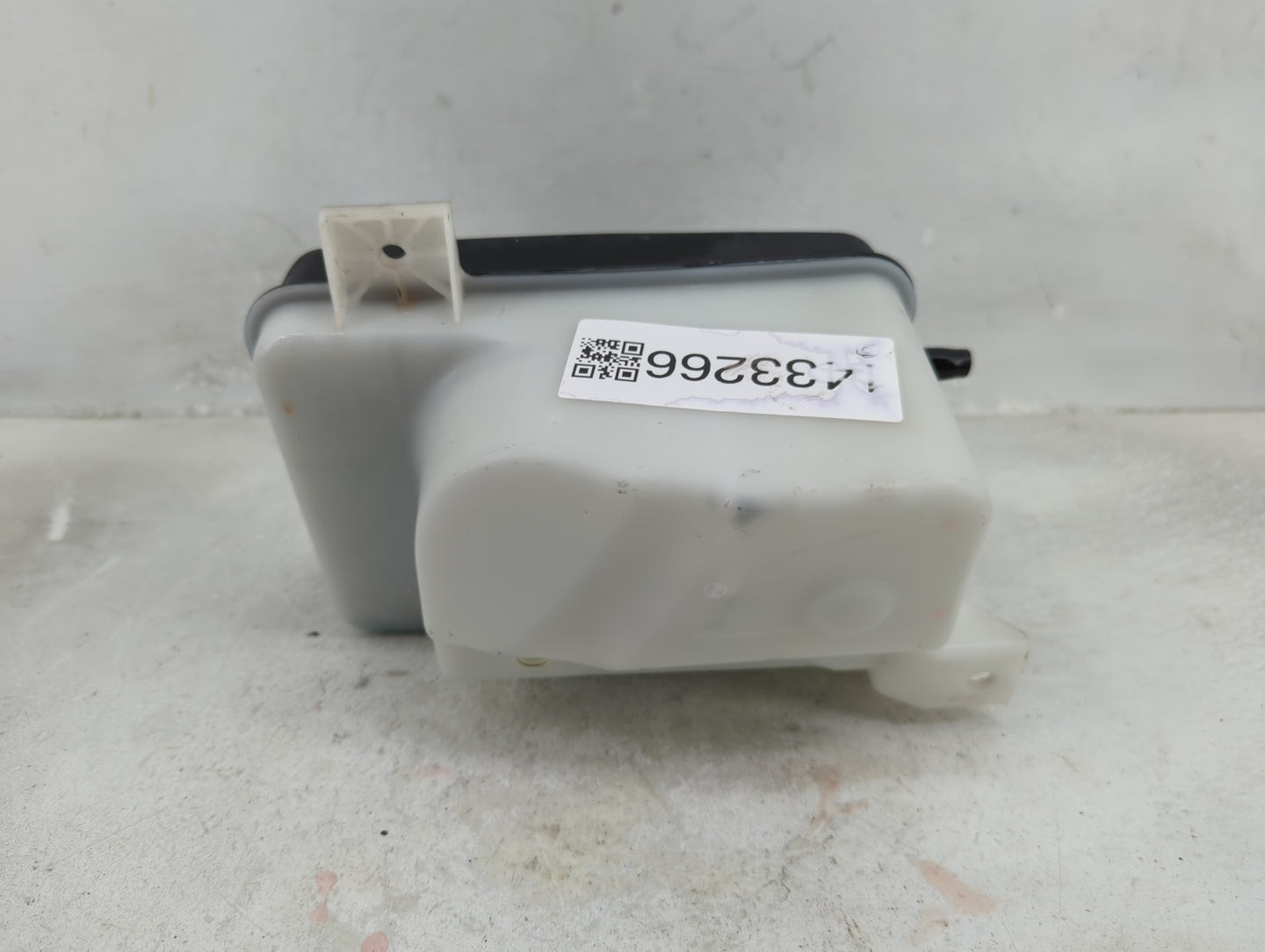 2016-2020 Kia Optima Radiator Coolant Overflow Expansion Tank Bottle 1433266 - Oemusedautoparts1.com