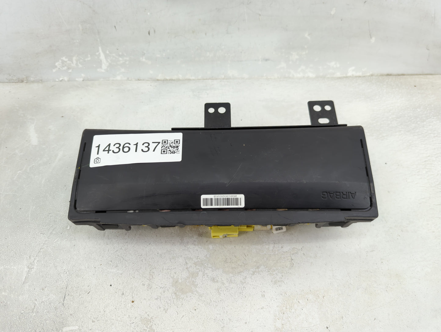 2019 Kia Optima Air Bag Passenger Right Knee OEM P/N:56970D5000WK D556991030 Fits OEM Used Auto Parts - Oemusedautoparts1.co
