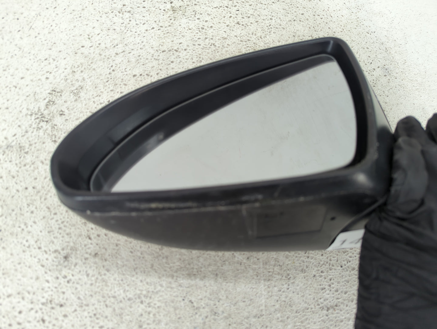 2016-2020 Kia Optima Driver Side View Mirror - Left Door Mirror OEM Used - Oemusedautoparts1.com