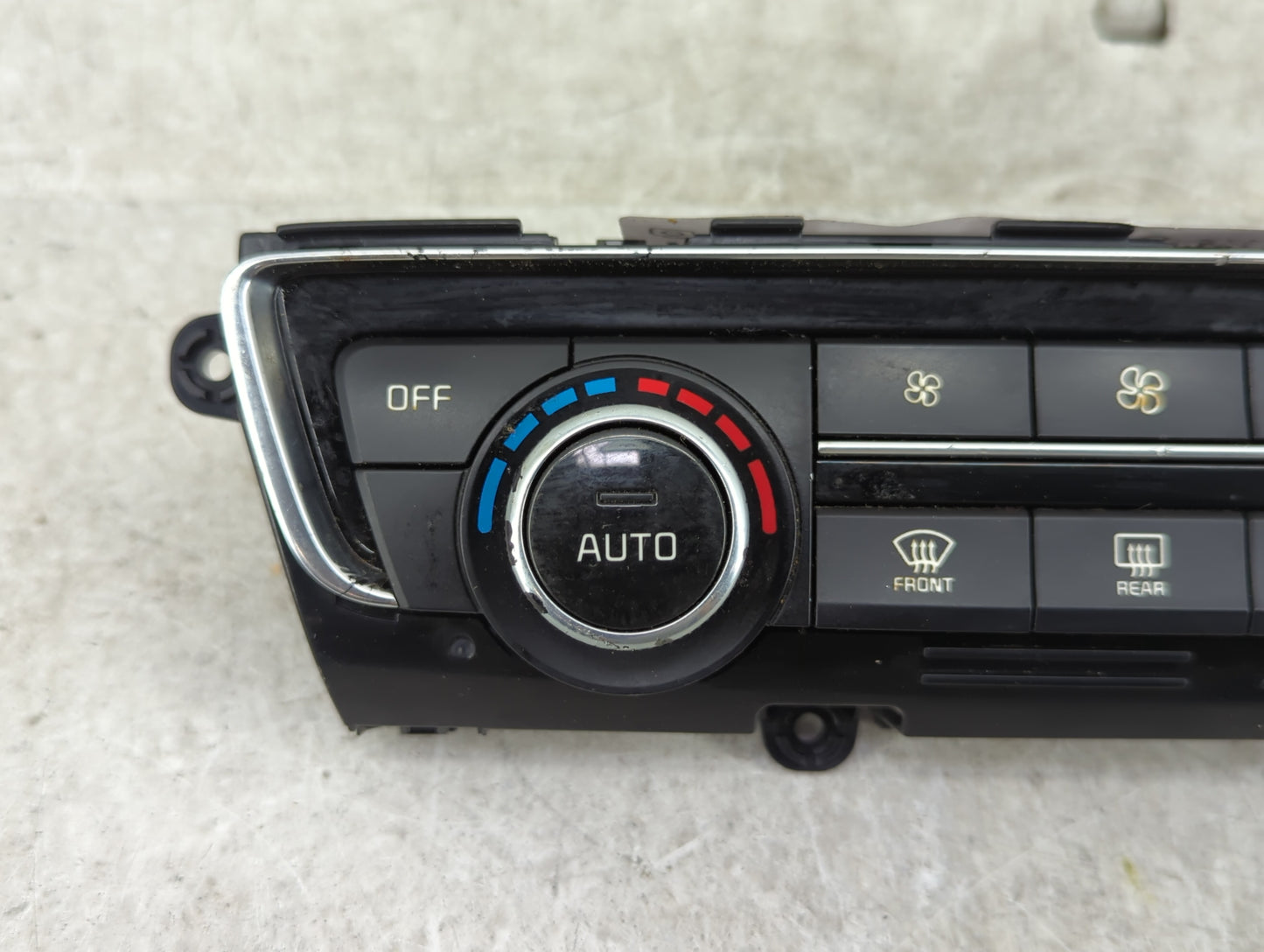 2017-2019 Kia Optima Climate Control Module Temperature AC/Heater Replacement P/N:97250-D5BA0 Fits Fits 2017 2018 2019 OEM U