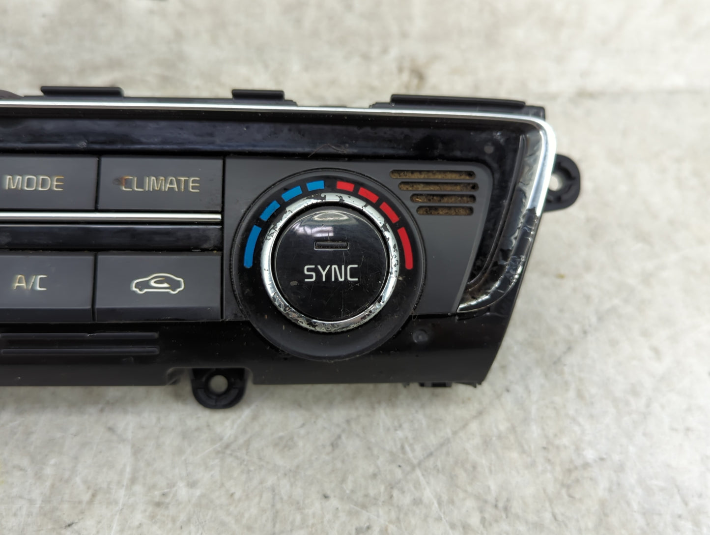 2017-2019 Kia Optima Climate Control Module Temperature AC/Heater Replacement P/N:97250-D5BA0 Fits Fits 2017 2018 2019 OEM U