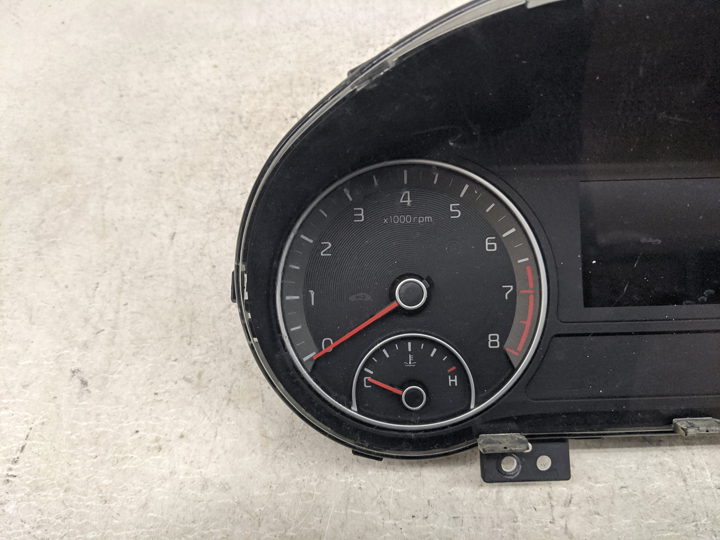 2019-2020 Kia Optima Instrument Cluster Speedometer Gauges P/N:94021-D5030 4330826335 Miles:111K Fits Fits 2019 2020 OEM Use