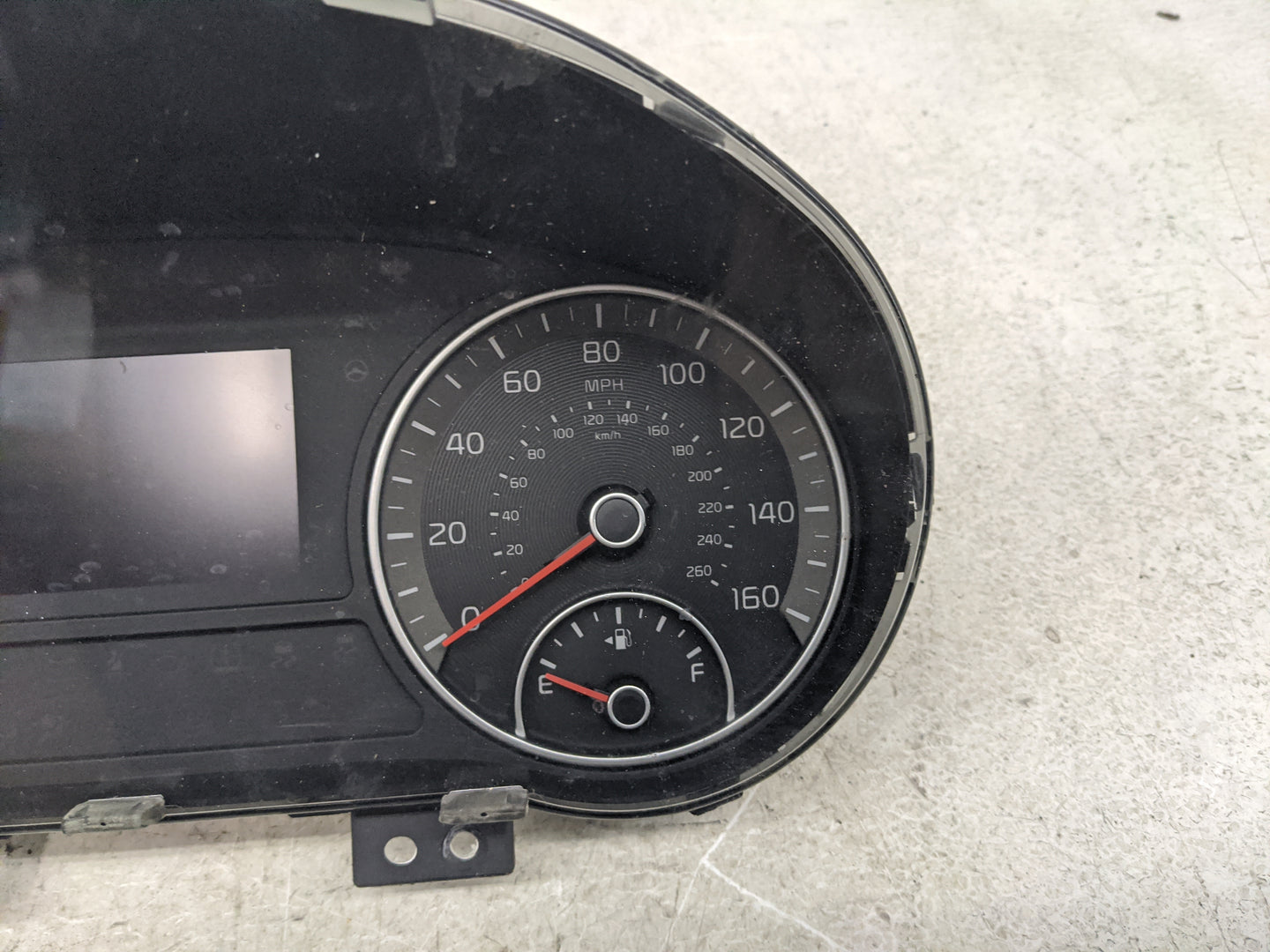 2019-2020 Kia Optima Instrument Cluster Speedometer Gauges P/N:94021-D5030 4330826335 Miles:111K Fits Fits 2019 2020 OEM Use