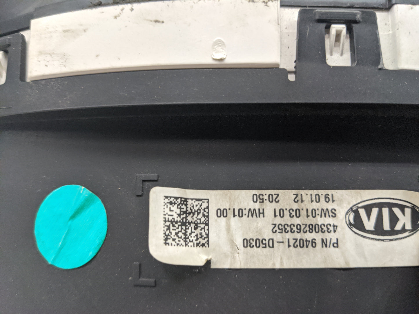 2019-2020 Kia Optima Instrument Cluster Speedometer Gauges P/N:94021-D5030 4330826335 Miles:111K Fits Fits 2019 2020 OEM Use