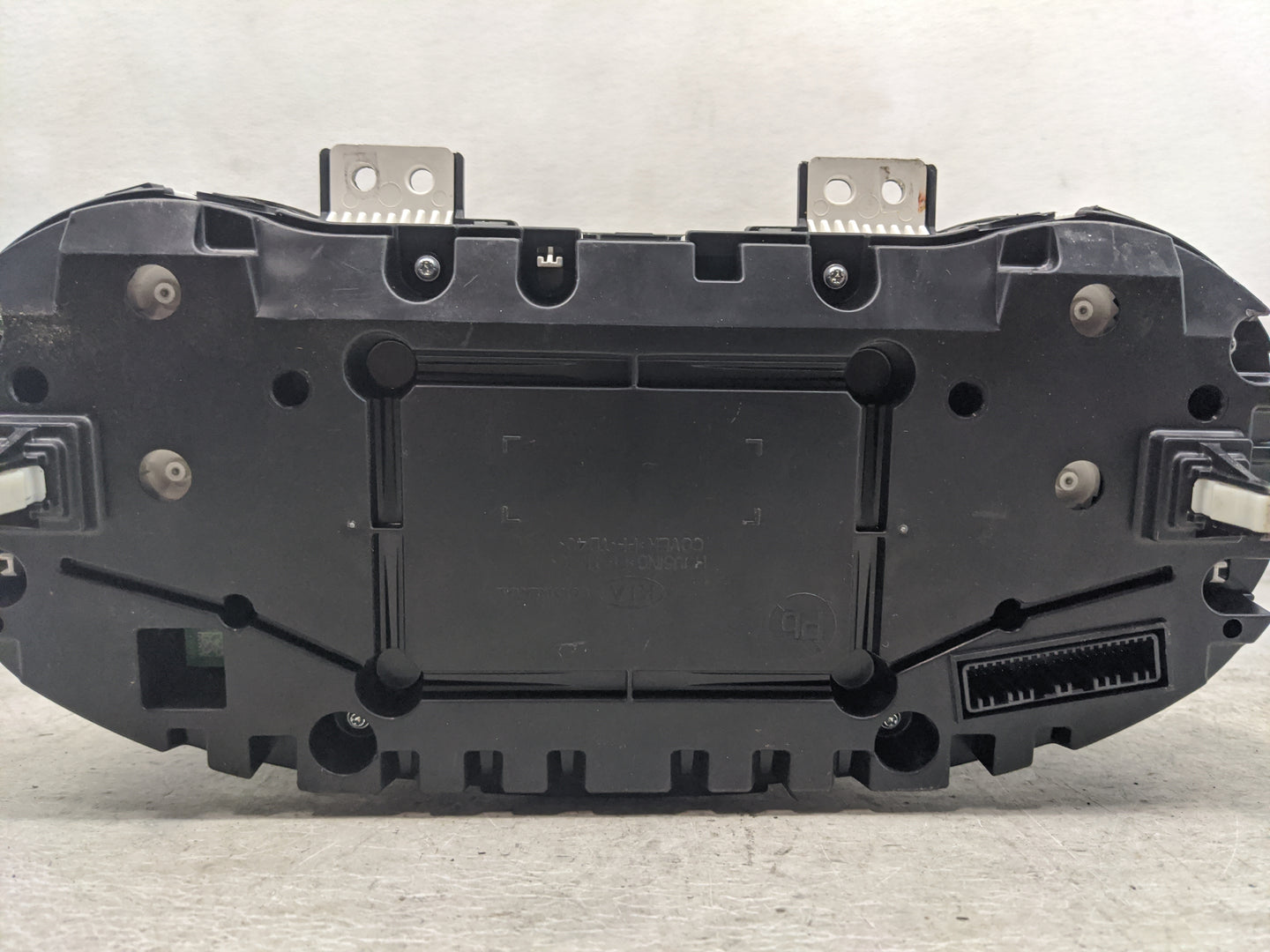 2019-2020 Kia Optima Instrument Cluster Speedometer Gauges P/N:94021-D5030 4330826335 Miles:111K Fits Fits 2019 2020 OEM Use