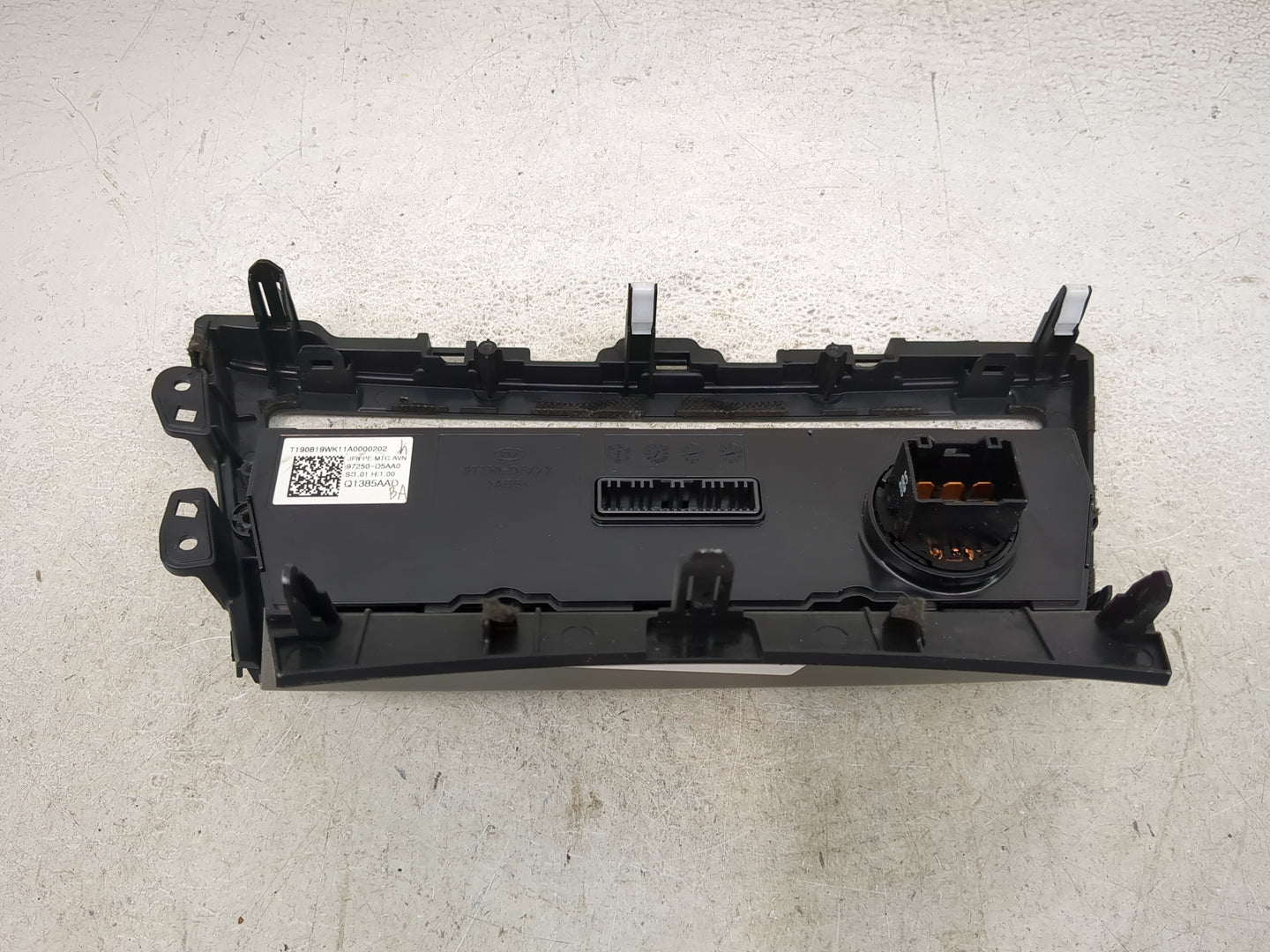 2019-2020 Kia Optima Climate Control Module Temperature AC/Heater Replacement P/N:97250-D5AA0 Fits Fits 2019 2020 OEM Used A