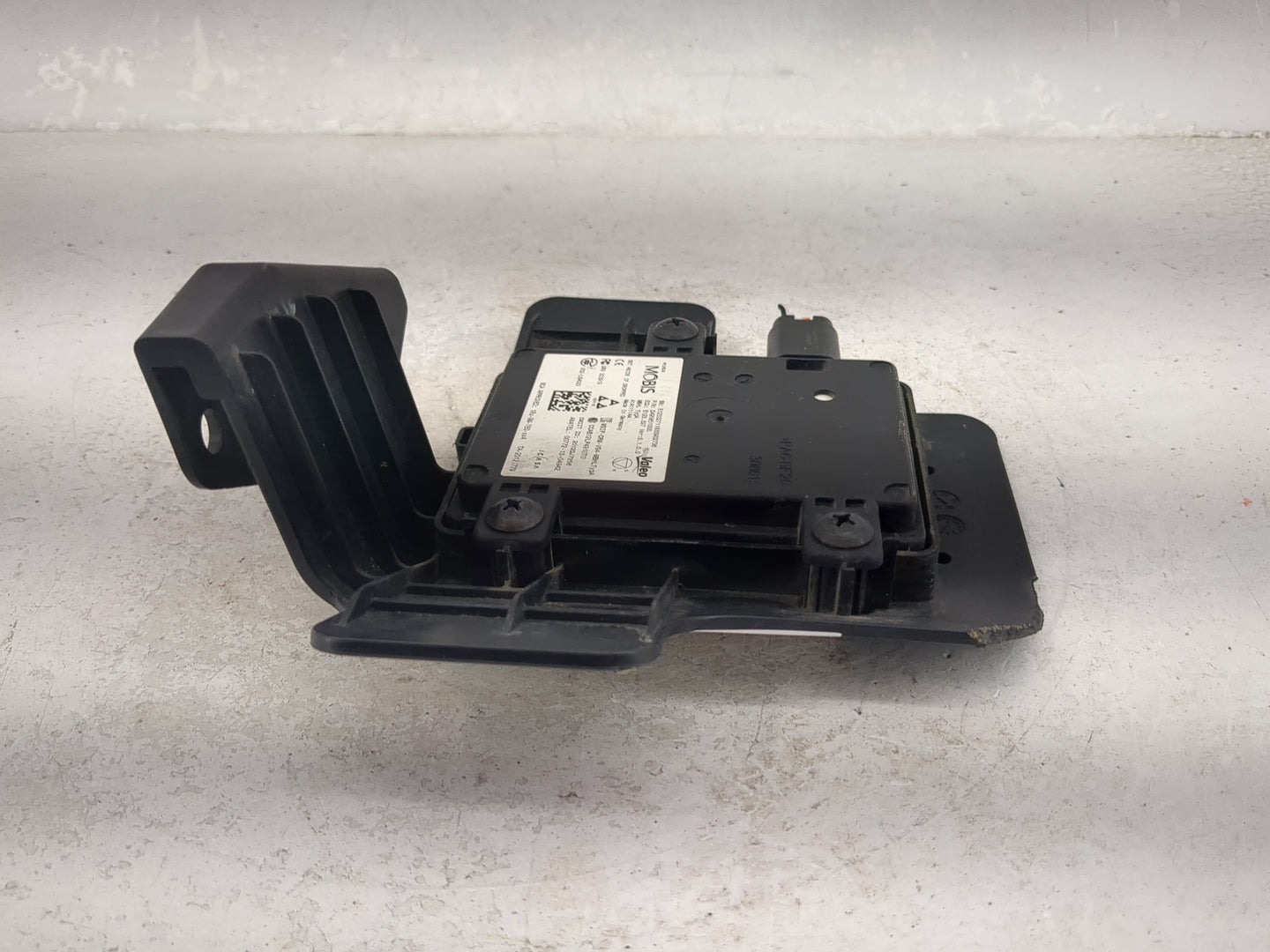 2019 Kia Optima Front Park Assist Sensor - Oemusedautoparts1.com