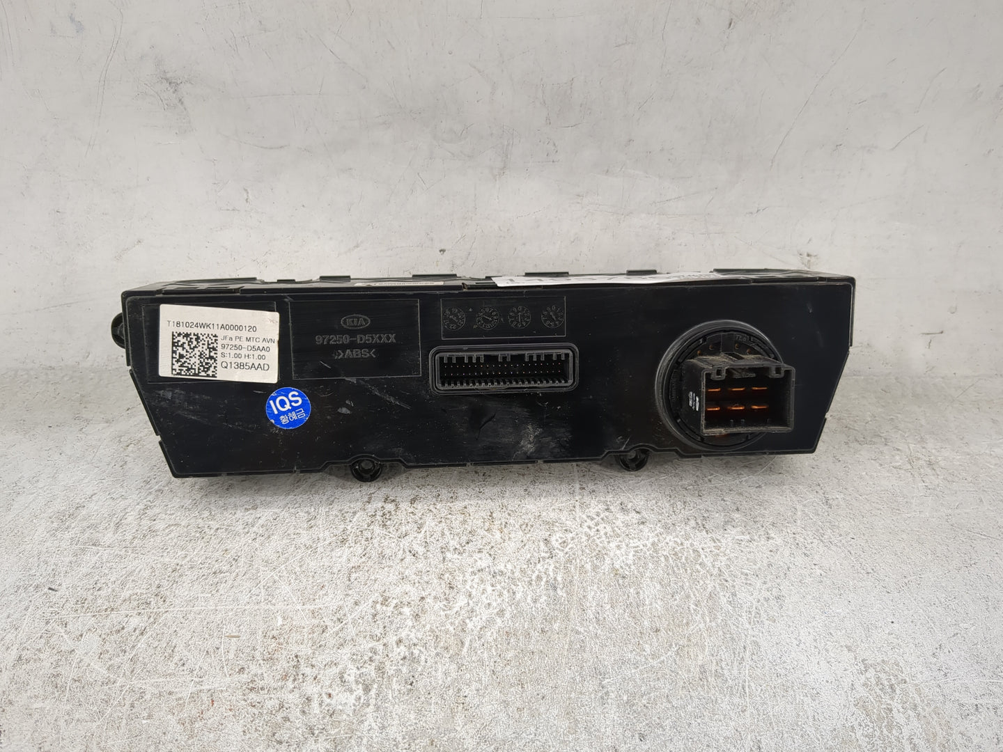 2019-2020 Kia Optima Climate Control Module Temperature AC/Heater Replacement P/N:97250-D5AA0 97250-D5XXX Fits Fits 2019 202